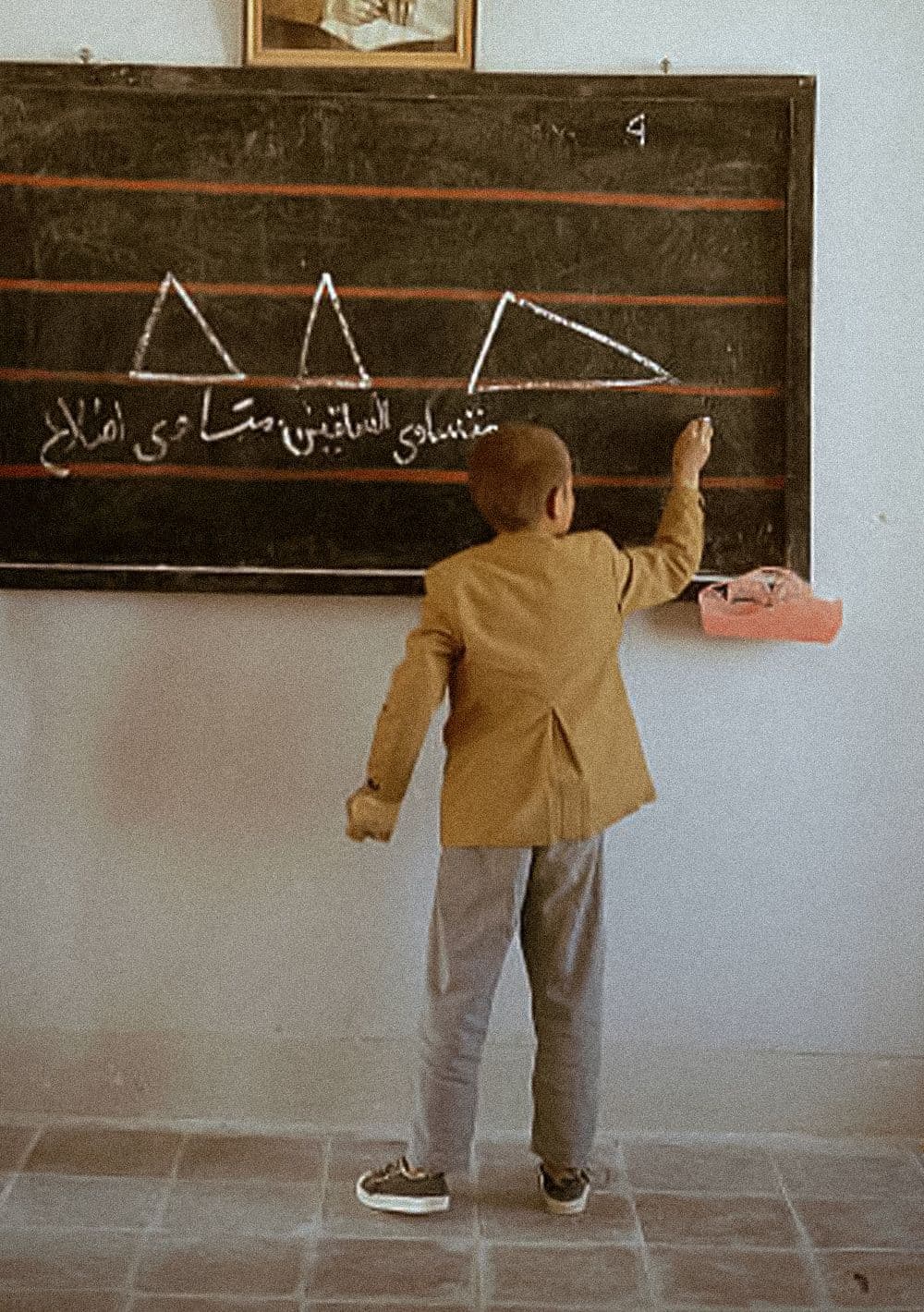 وقتی دستِ قرمز همهمان را خورد