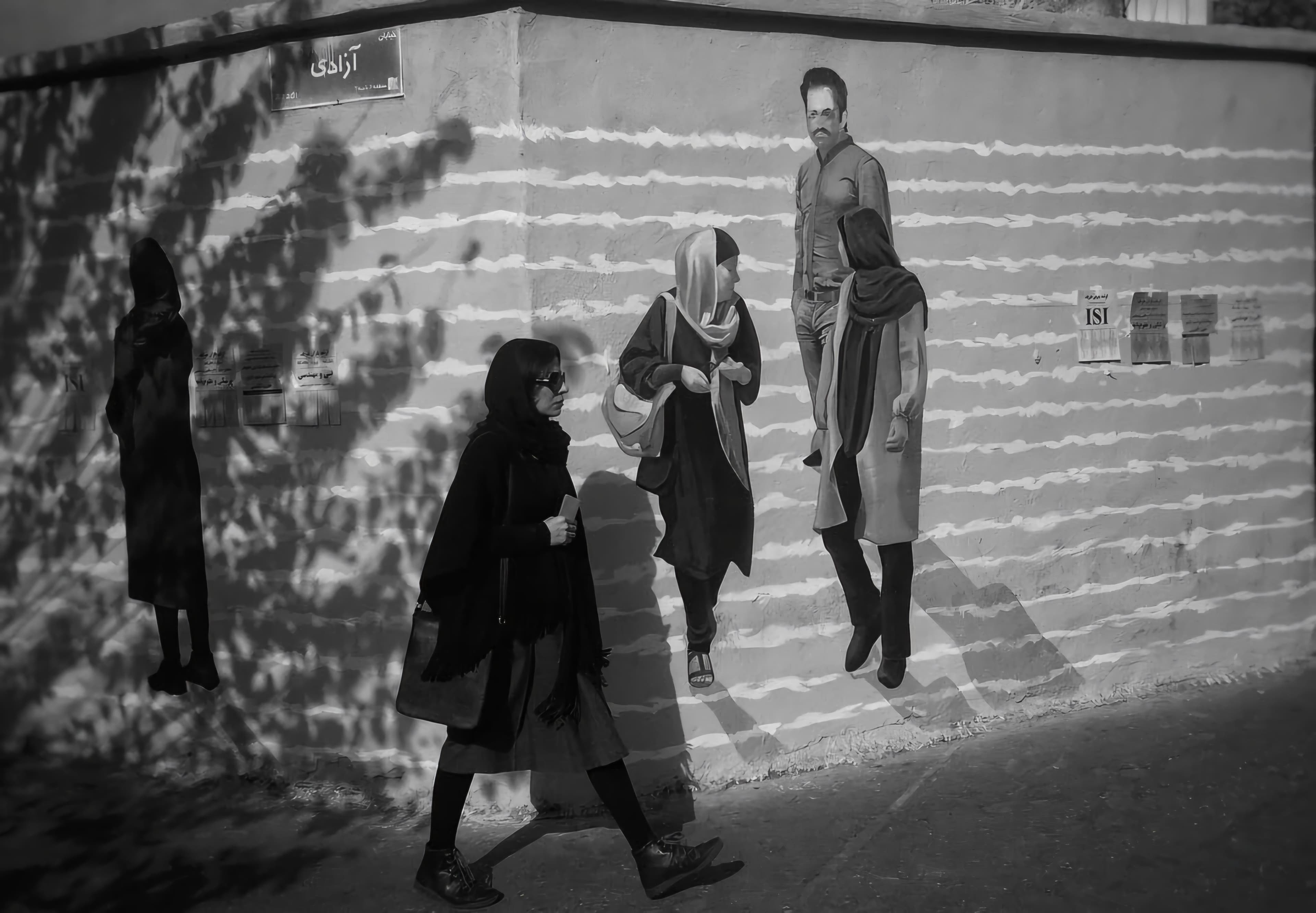 دمپاییهای آبی